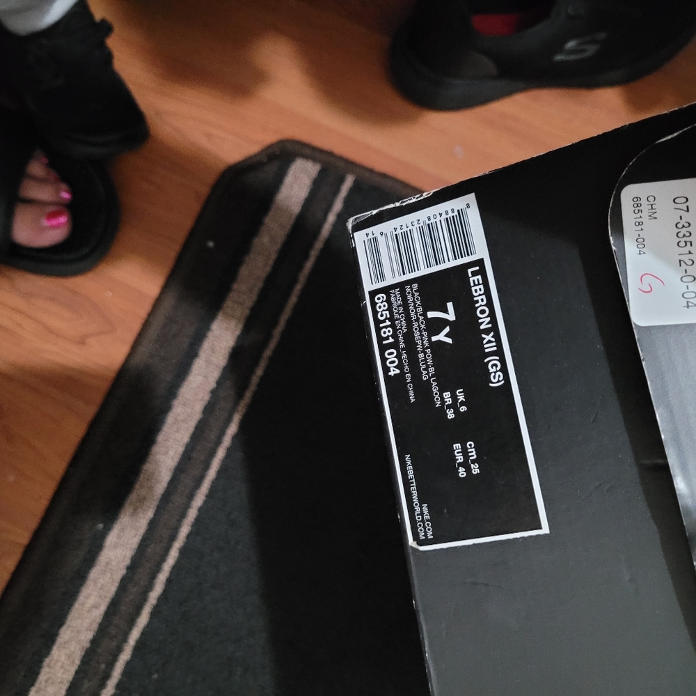 Labrons - Picture 4 of 4